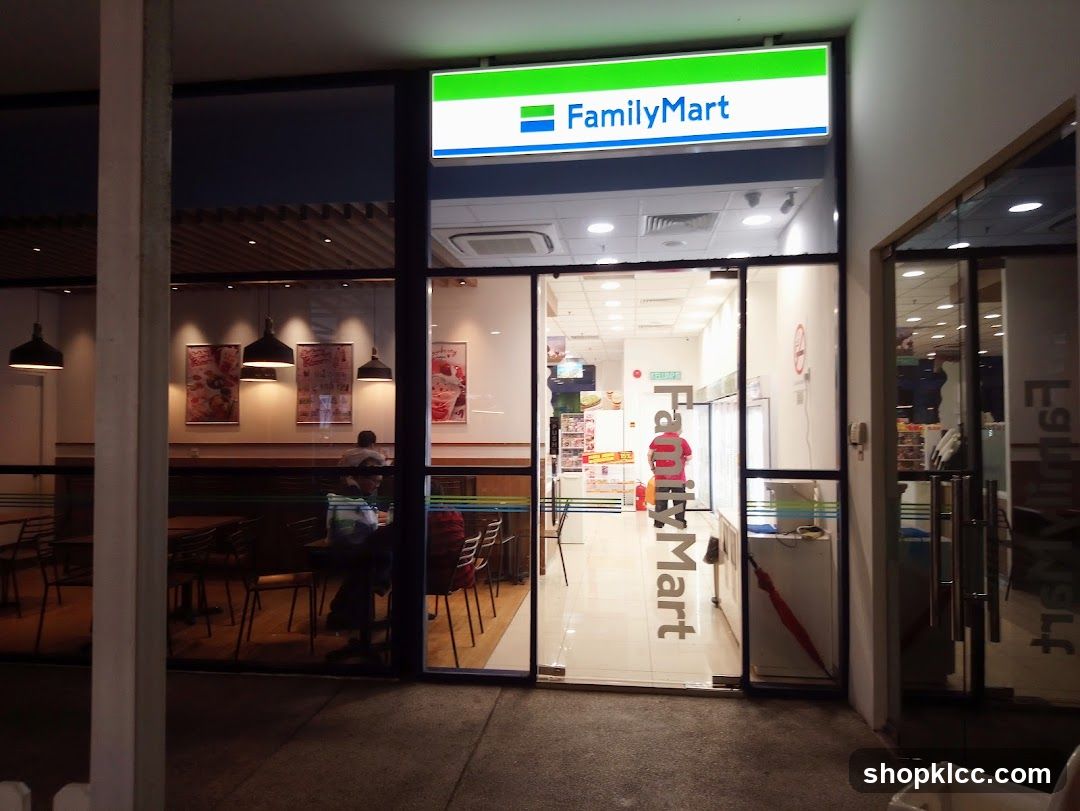 FamilyMart