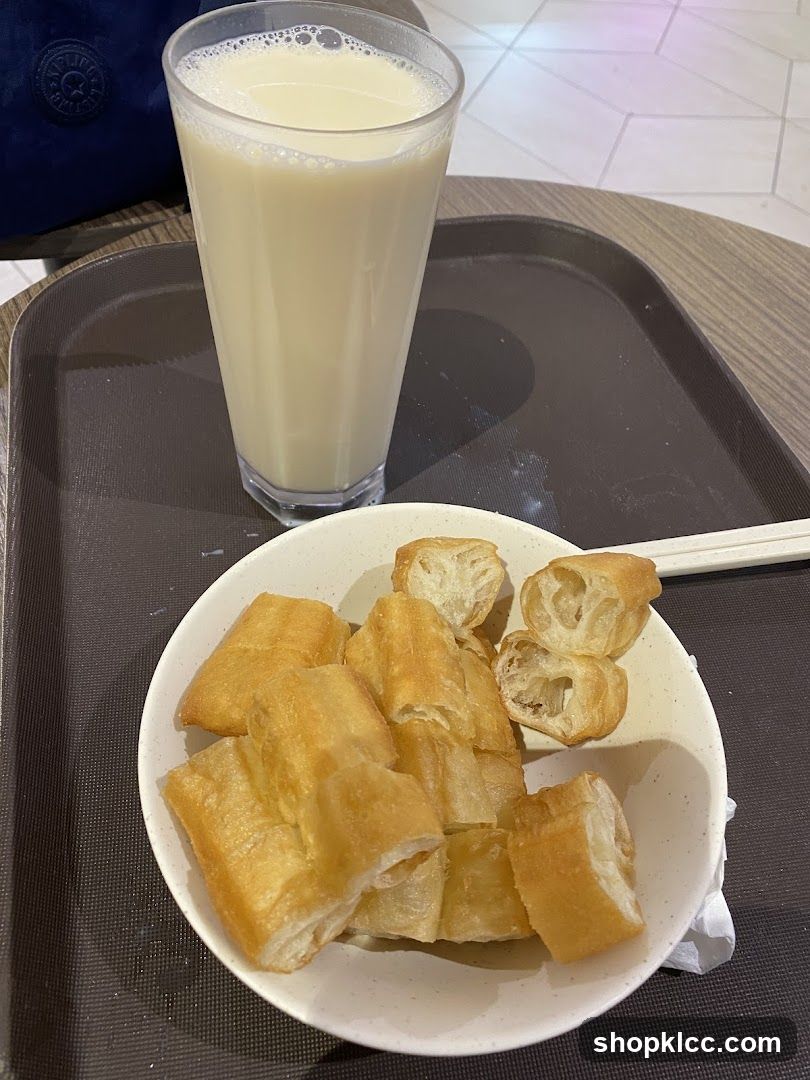 Soy Milk and Fried Dough Sticks