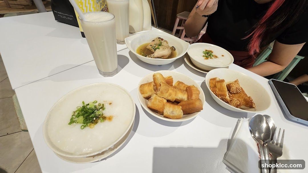 Congee and Fried Dough Sticks