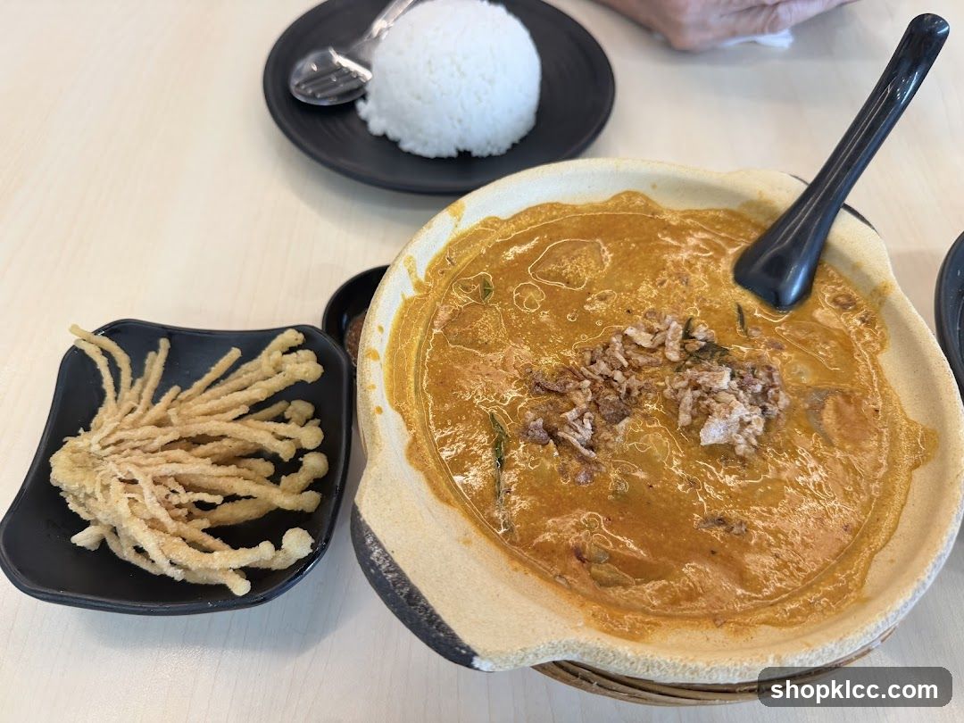 Curry with Rice and Fried Enoki Mushrooms