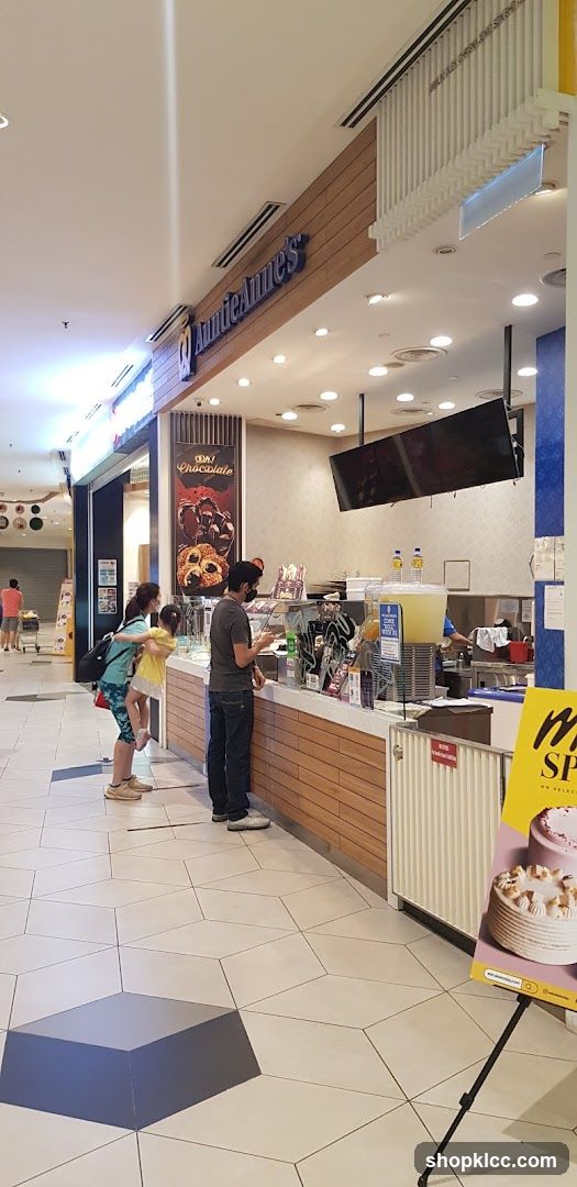 Dairy Queen Store Interior