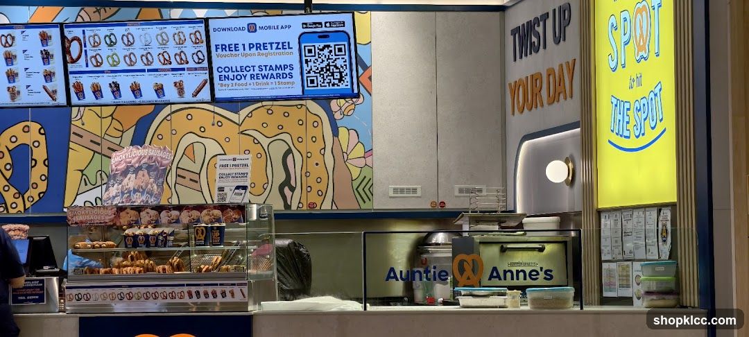 Auntie Anne's Pretzel Shop Interior