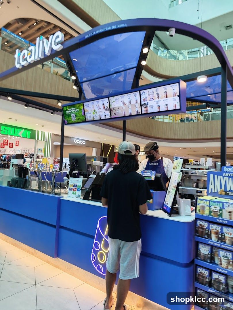 Tealive Counter in Mall