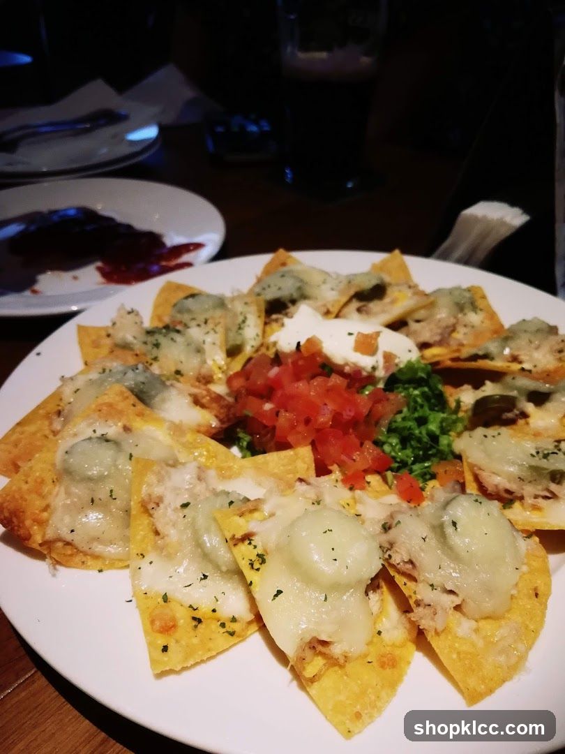 Loaded Nachos with Toppings