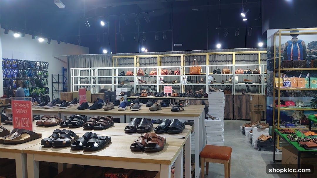 Shoe Store Interior Display
