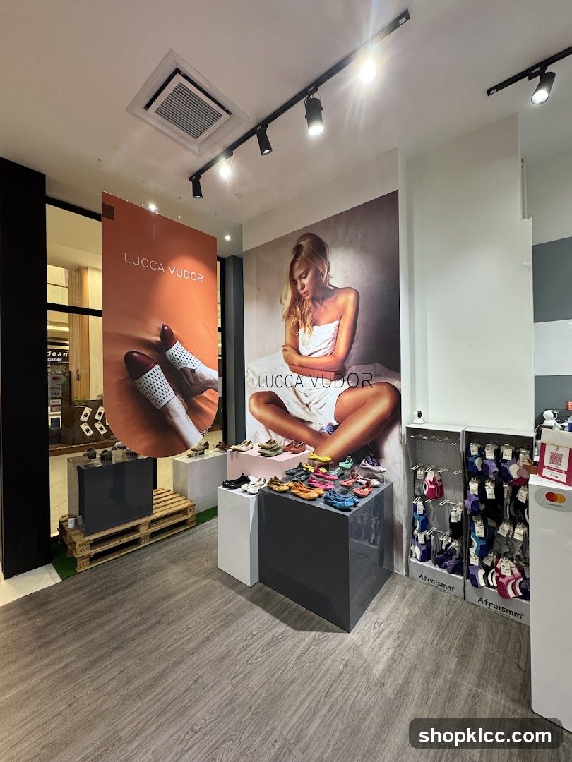 Lucca Vudor Store Interior