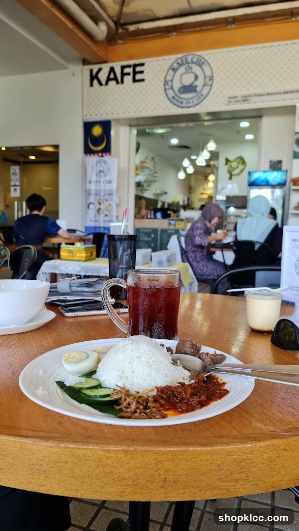 Kafe Caffe Interior Dining Scene