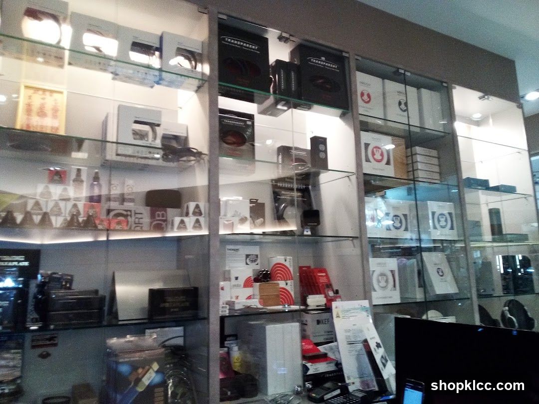 Electronics Display Cabinet