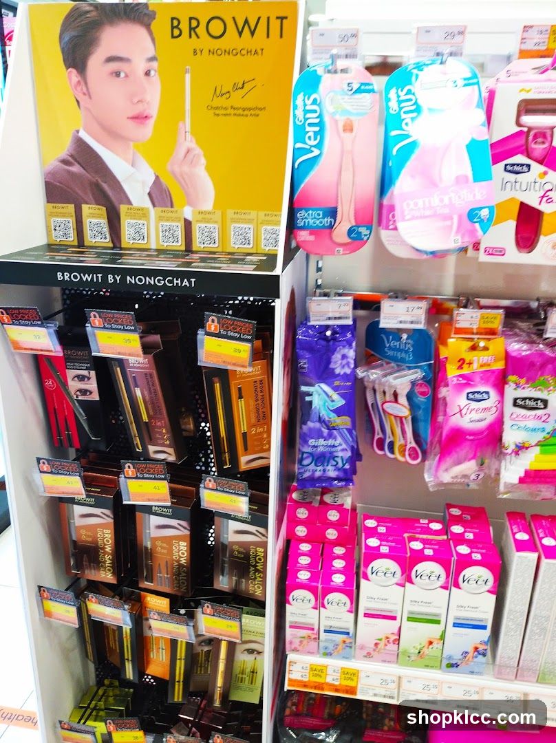 Shelf display of personal care products