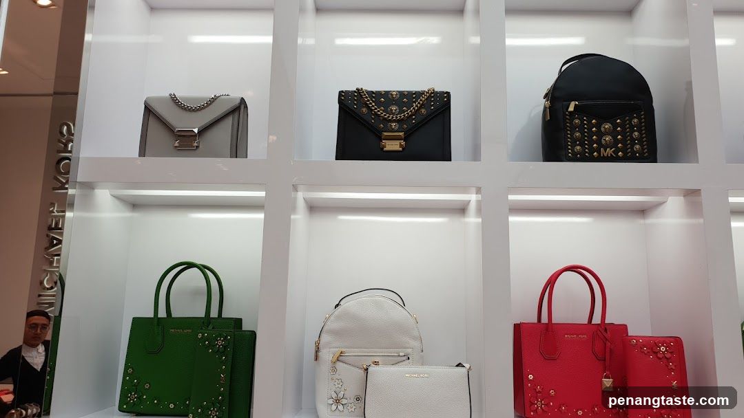 Michael Kors Handbags Display