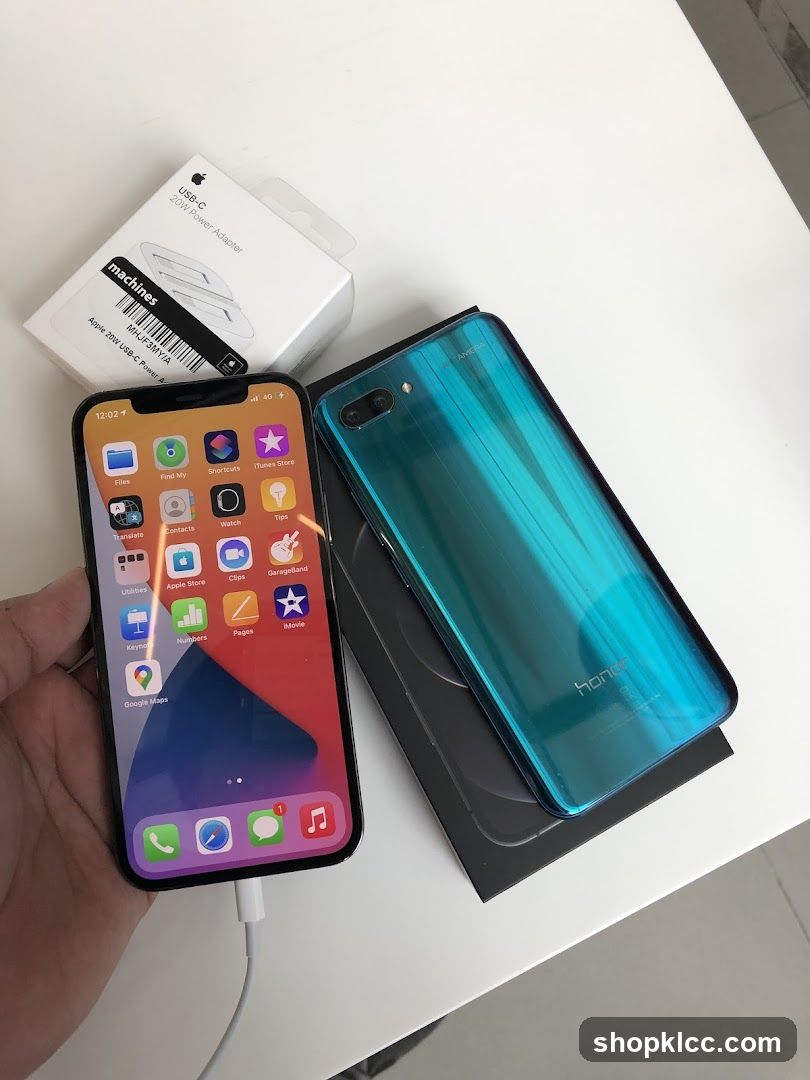 Smartphones and Accessories Display