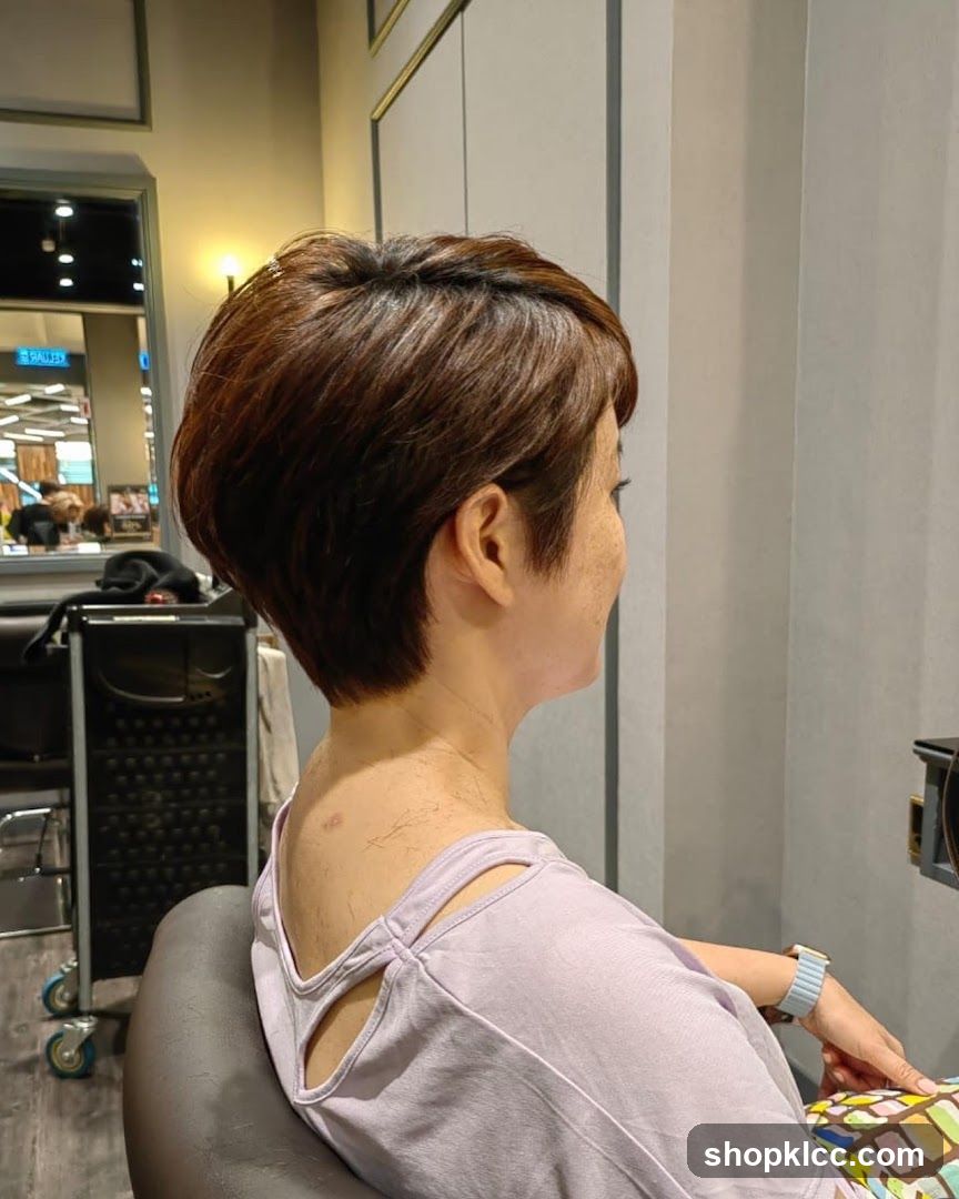 Salon Interior View