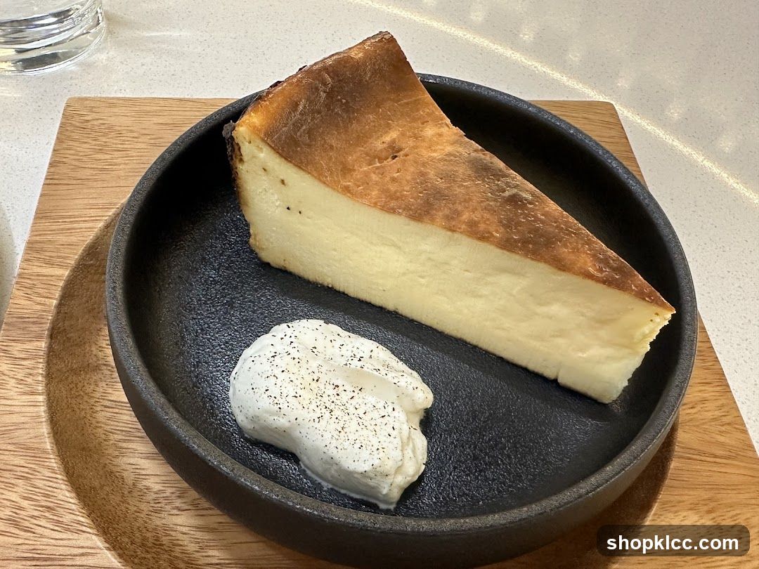 Cheesecake with Whipped Cream