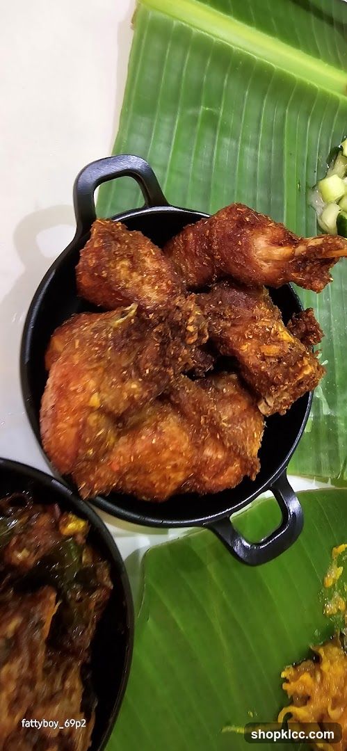 Fried Chicken on Banana Leaf
