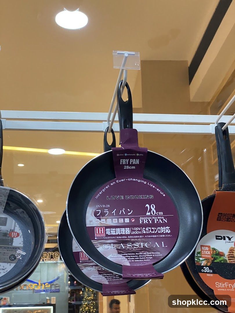Fry Pan Display