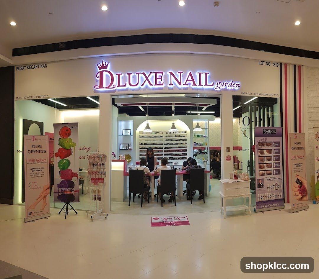 Dluxe Nail Garden
