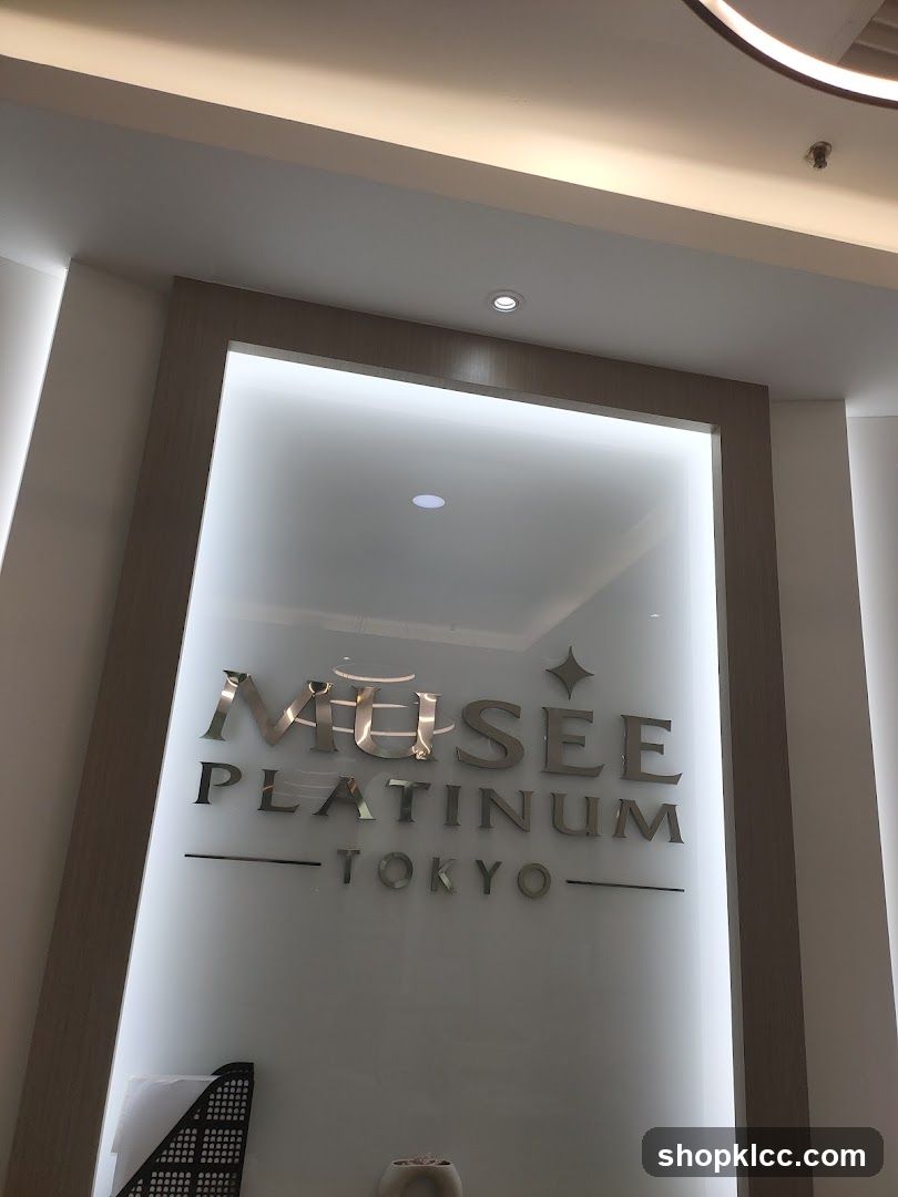 MUSEE PLATINUM TOKYO Interior Signage