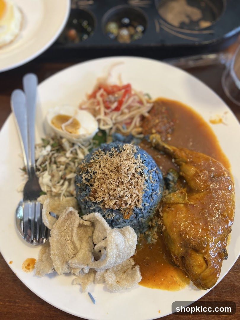 Blue Rice Curry Plate