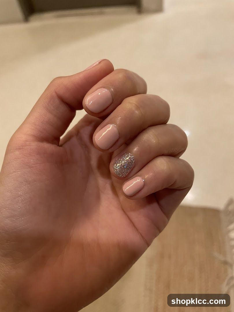 Nail Art with Glitter Accent