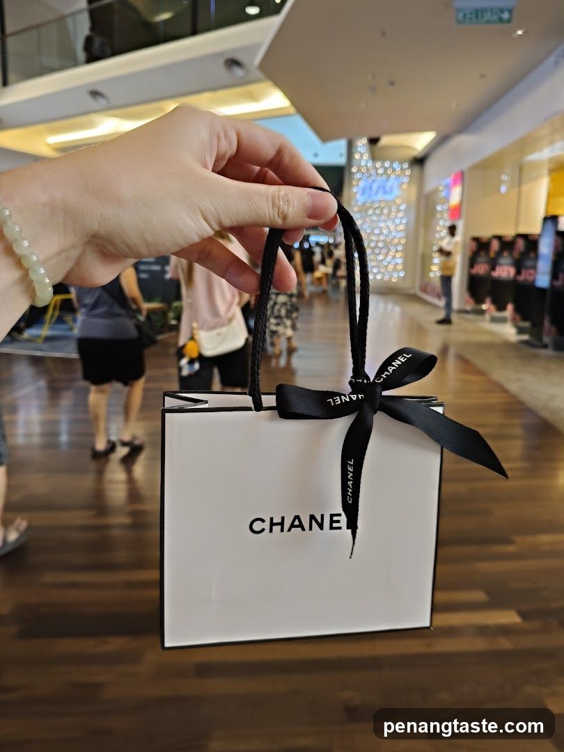 Chanel Shopping Bag