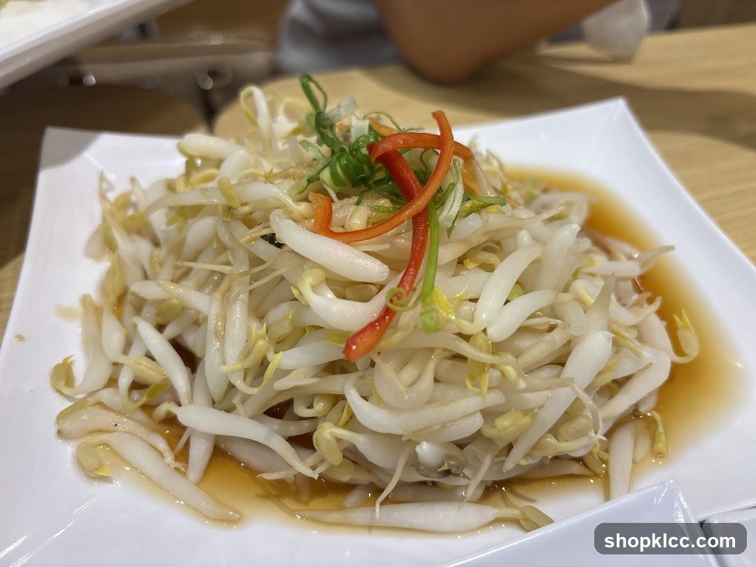 Braised Bean Sprouts with Chili and Scallions