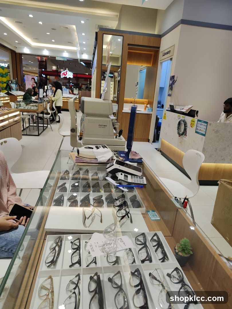 Optical Shop Interior Display