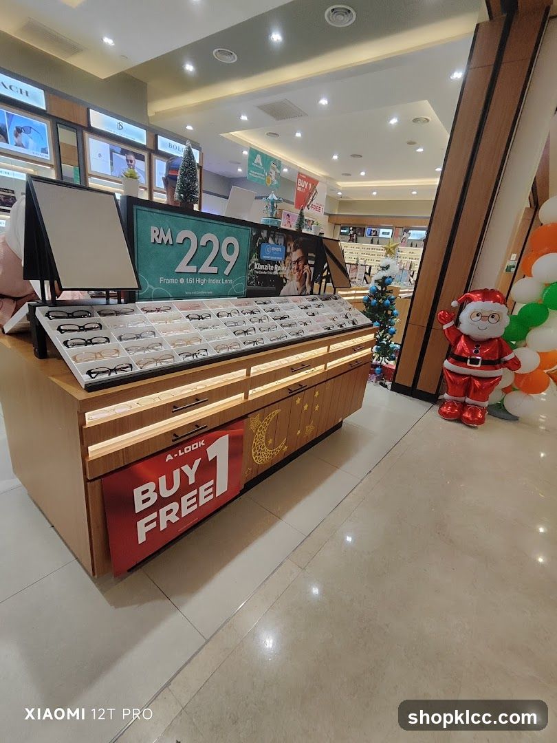 A-LOOK Optics Display
