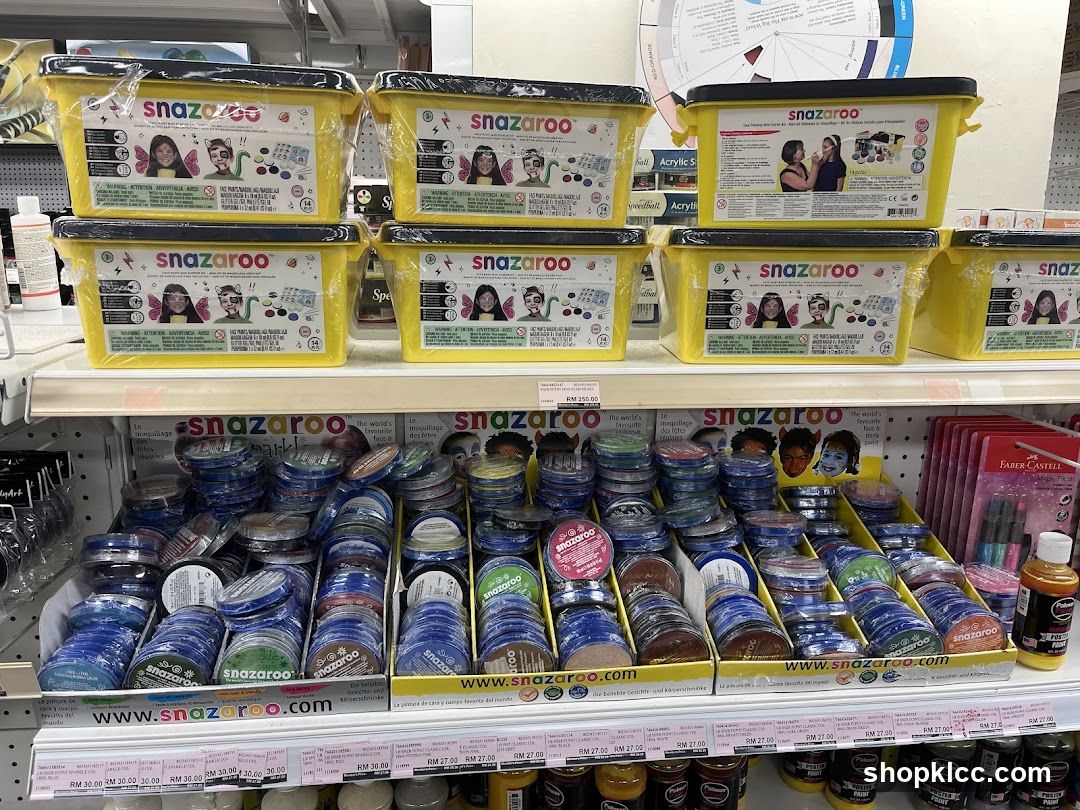 Snazaroo Face Paint Display