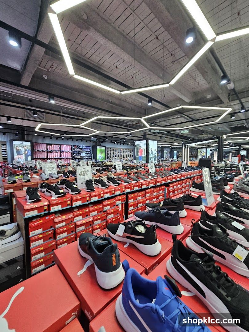 Shoe Store Interior Display
