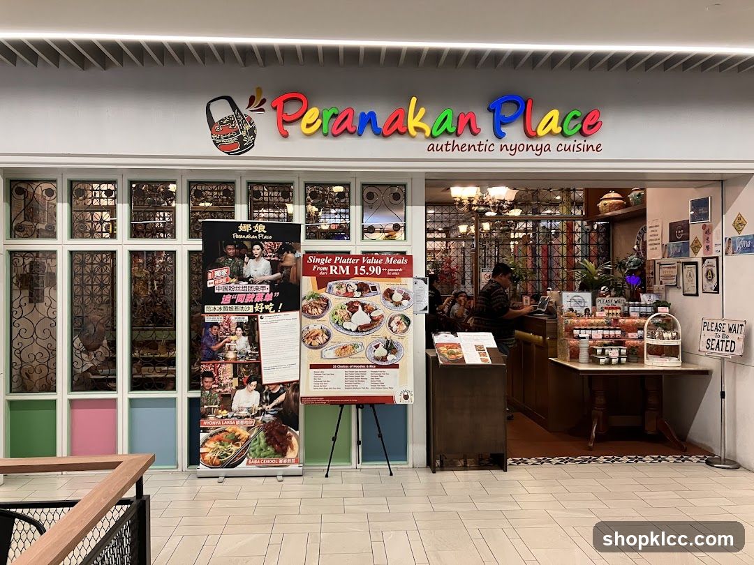 Peranakan Place Signature