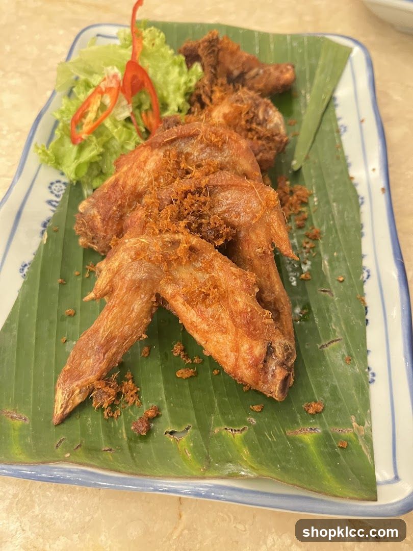 Fried Chicken Wings with Garnish
