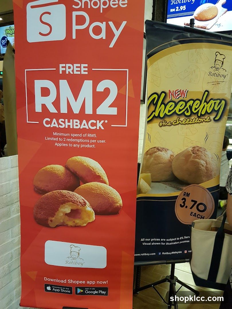 Shopee Pay Cashback Ad with Rotiboy Products
