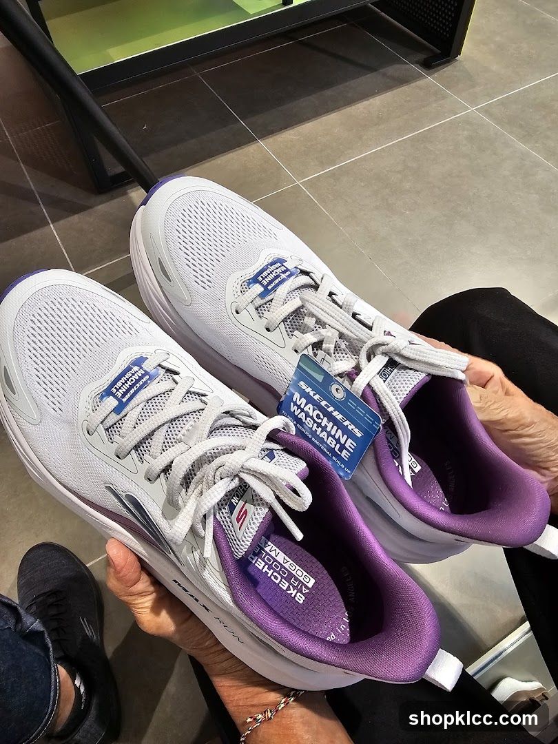 Skechers Shoes Display