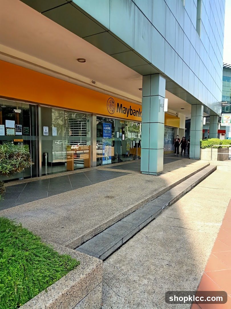 Maybank (Mutiara Damansara, PJ)