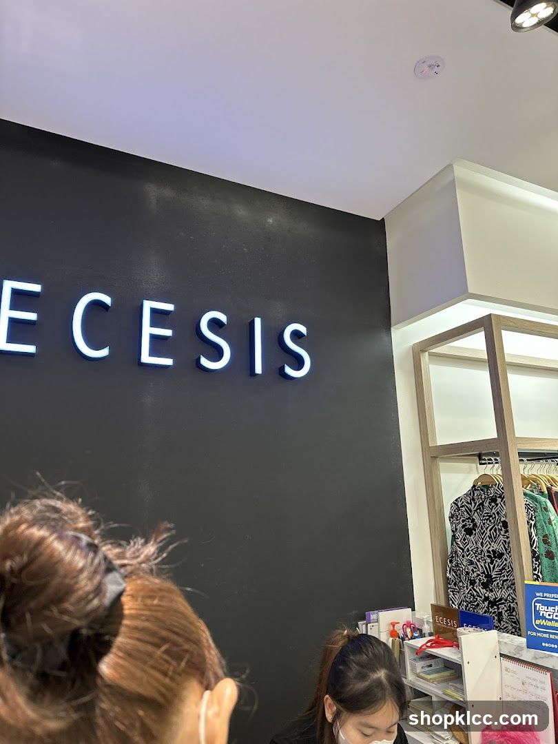Eccesis Store Interior