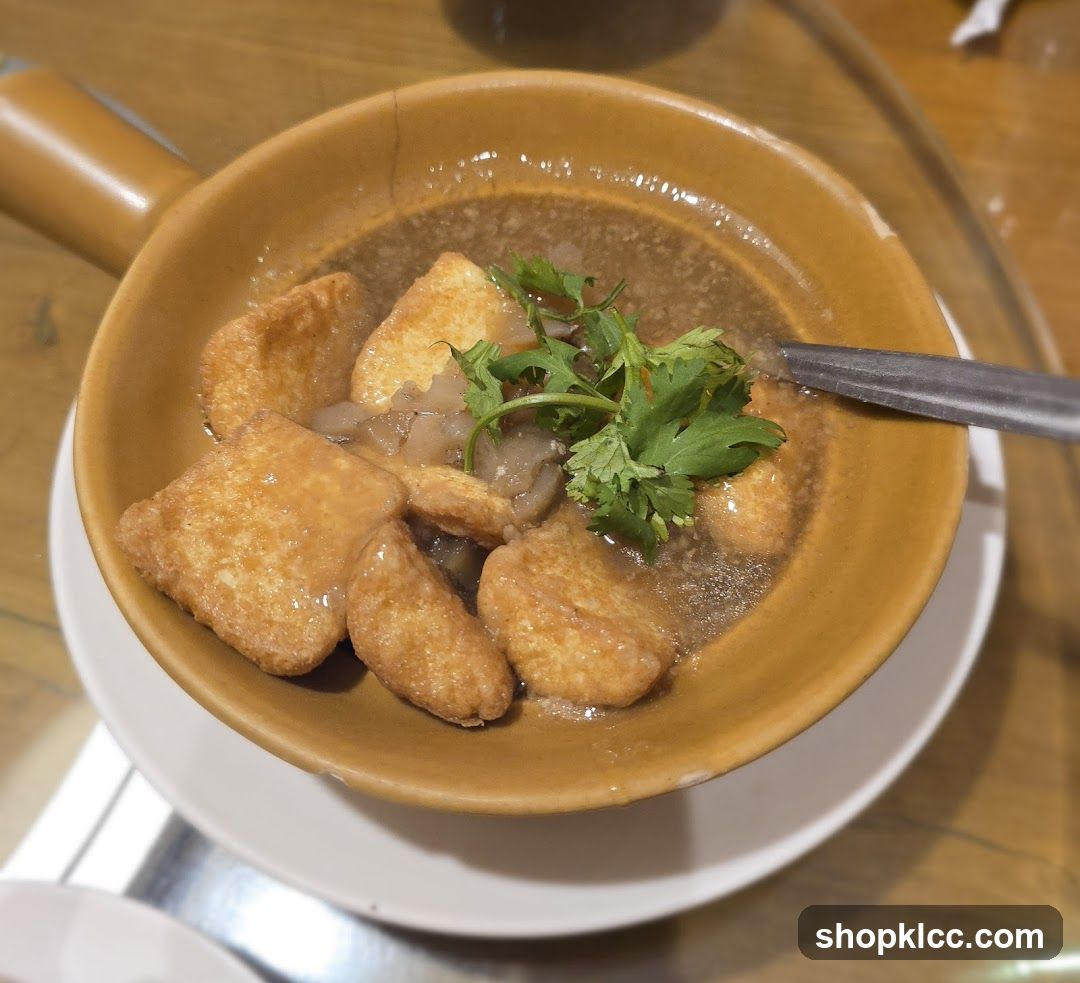 Soy Milk with Tofu Puffs