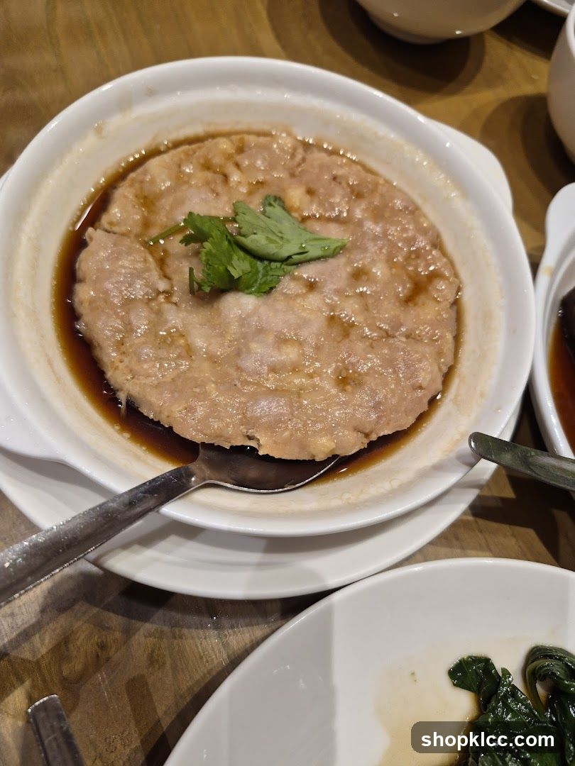Steamed Meat Pudding with Cilantro