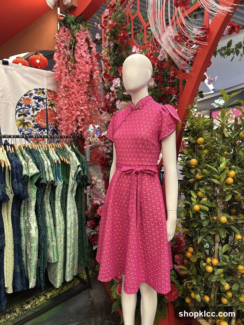 Fashion Display with Traditional Dress