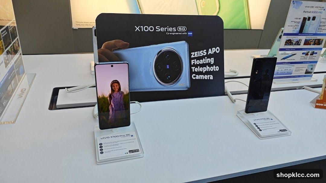 vivo X100 Series Display