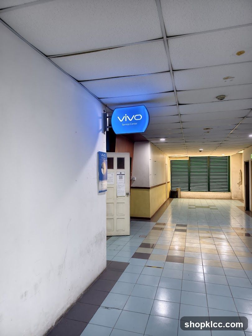 Vivo Service Center Interior