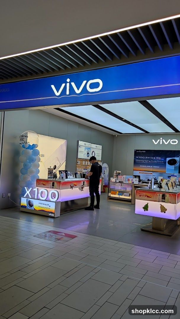 vivo Store Interior