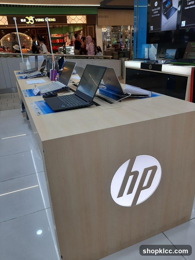 HP Laptop Display Booth in Mall