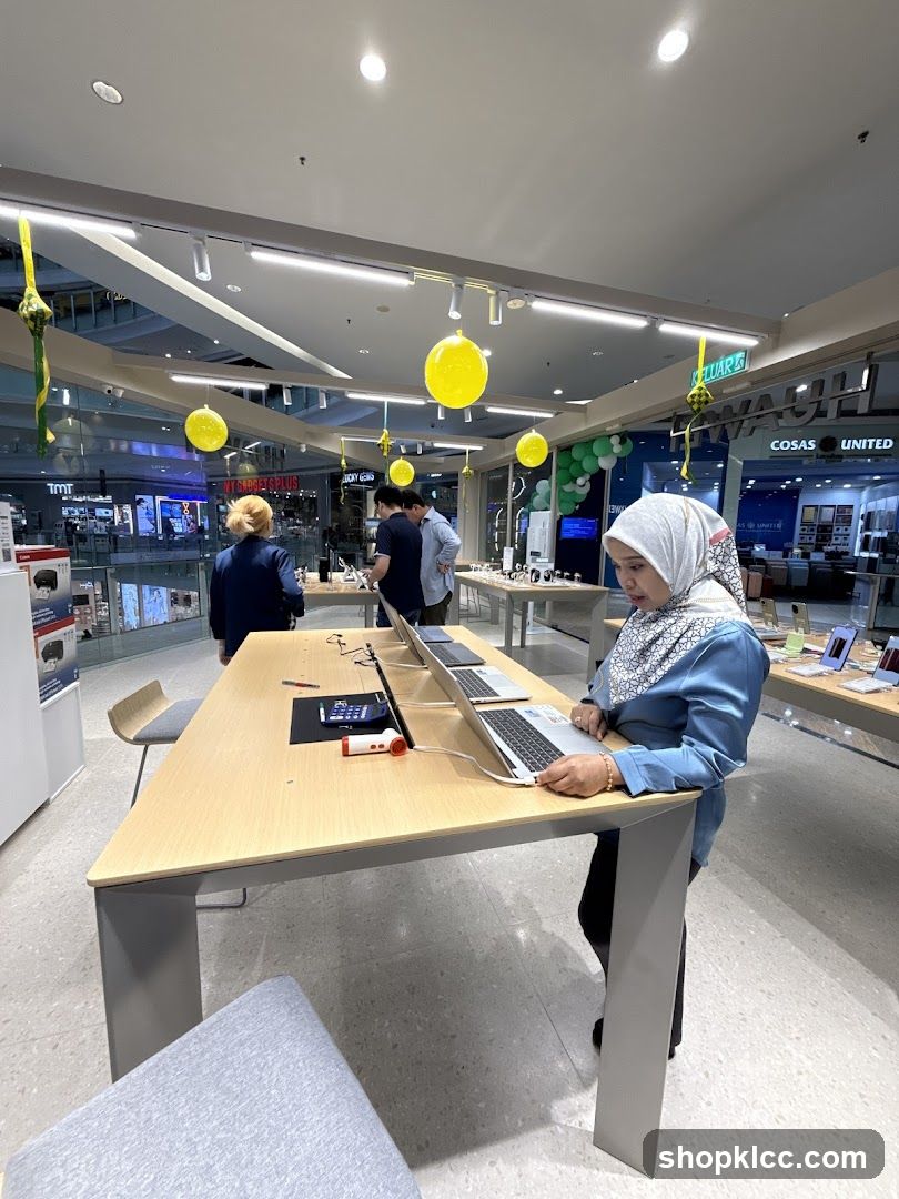 Electronics Store Display