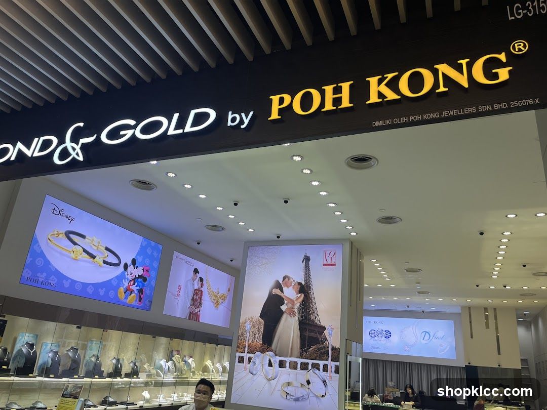 Poh Kong Jewellery Store Interior