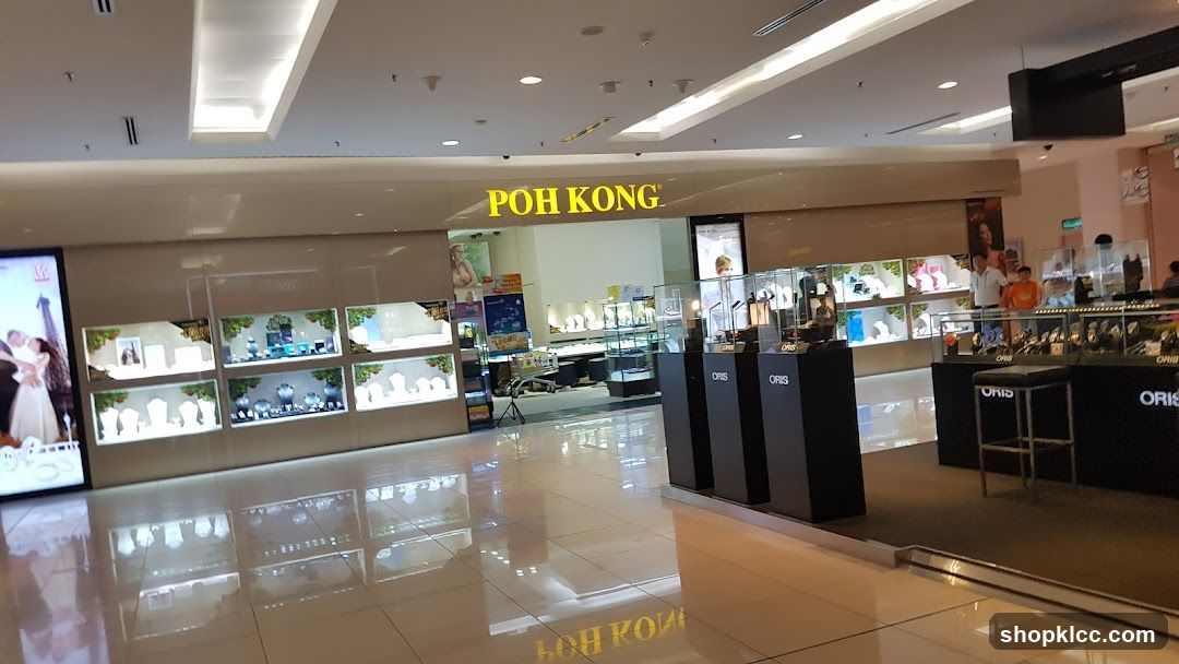 POH KONG Jewelry Store Interior