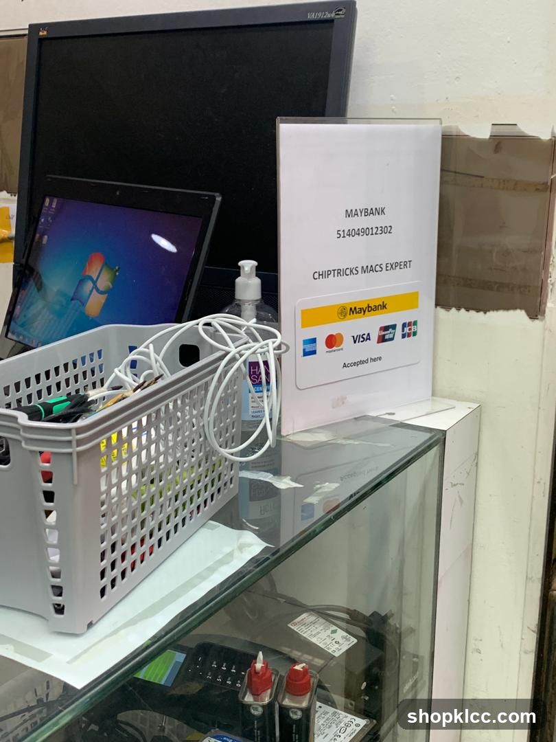 Tech Repair Shop Counter
