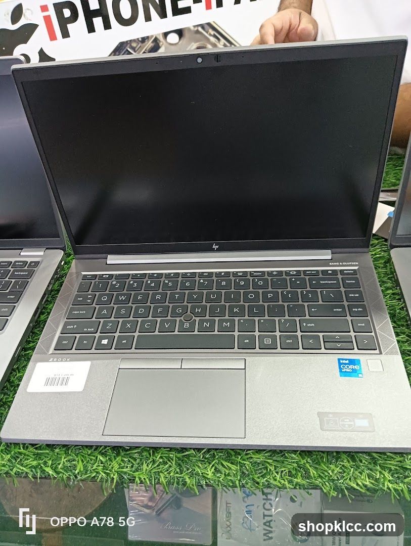 HP Laptop Display