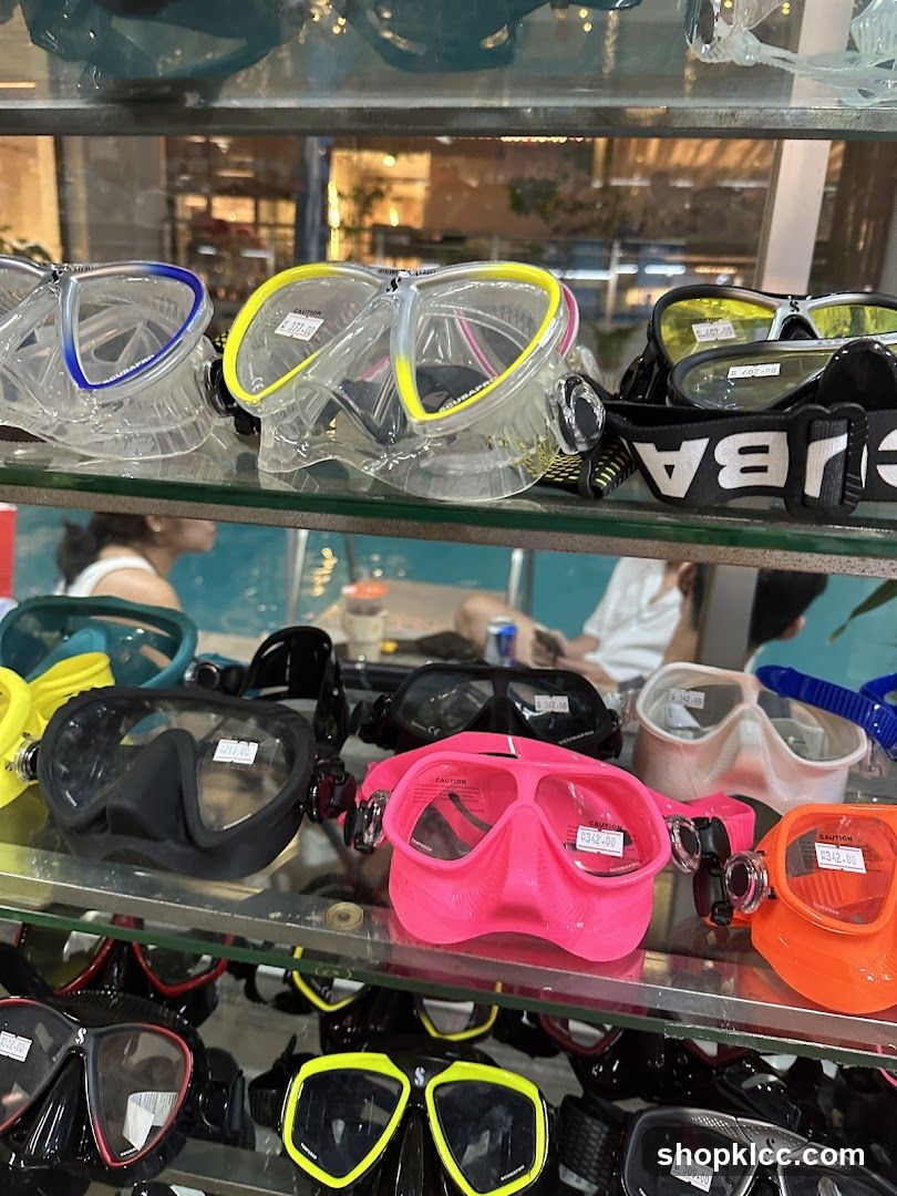 Snorkel Gear Display