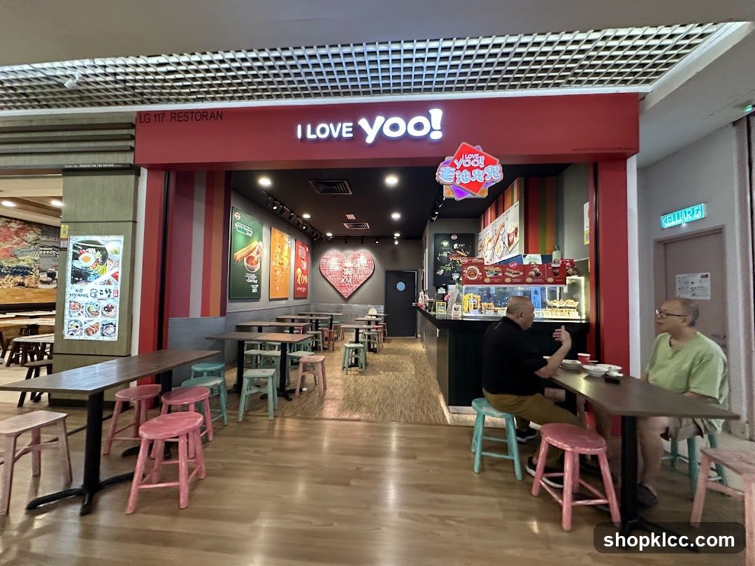 I LOVE YOU! Restaurant Interior