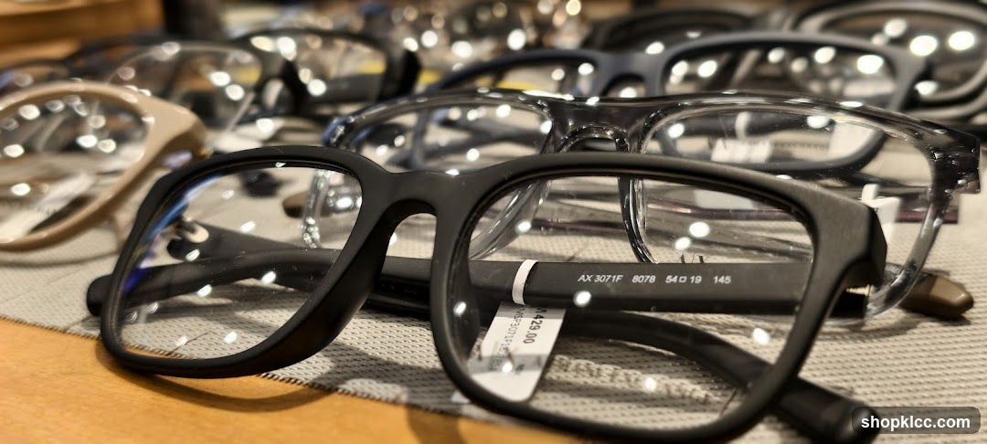 Eyeglasses Display